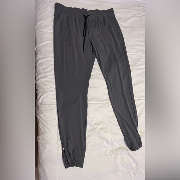 Like new XL Zyia active joggers - Picture 2 of 7